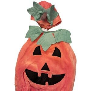 Infant pumpkin costume